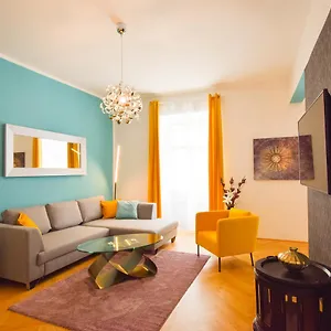 Exclusive Michaelerplatz Apartamento